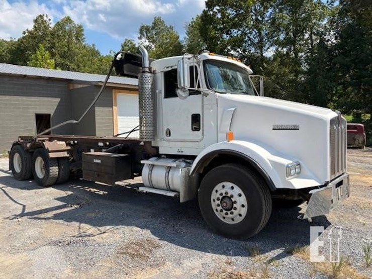 2006-kenworth-t800-image-1