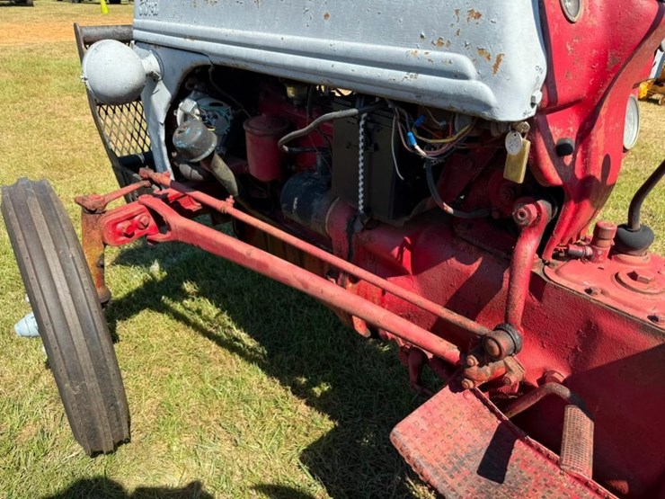 ford-tractor-image-10