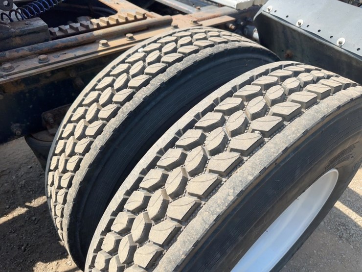 1995-cummins-m11-image-20