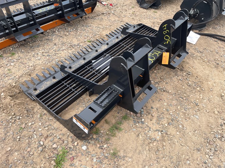 #3034-•-unused-2025-wolverine-skid-steer-land-leveler-attachment-image-1