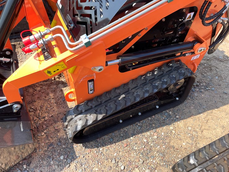 #9287-•-unused-2025-landhero-mini-skid-steer-loader-image-6