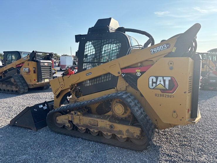 2021-caterpillar-299d3-image-6