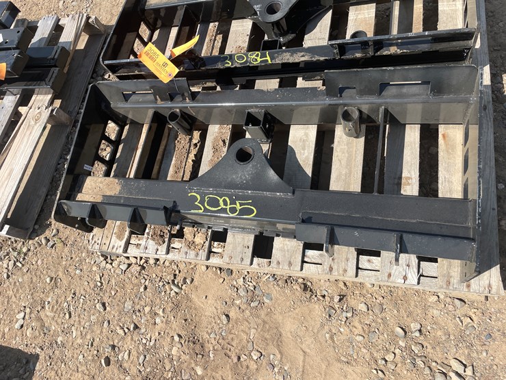 #3085-•-unused-2025-wolverine-pallet-fork-frame-attachment-image-2