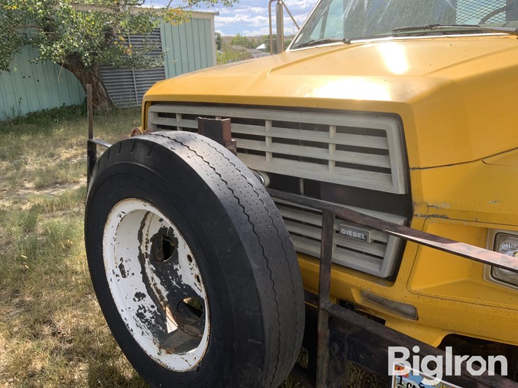 1988-ford-f700-image-13