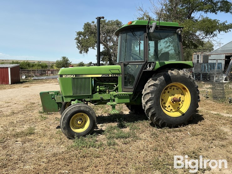 1983-john-deere-2350-image-7