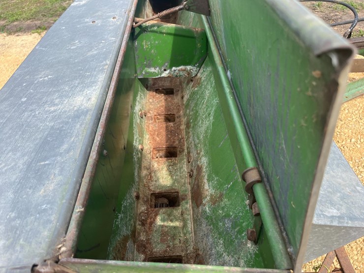 john-deere-10-image-6