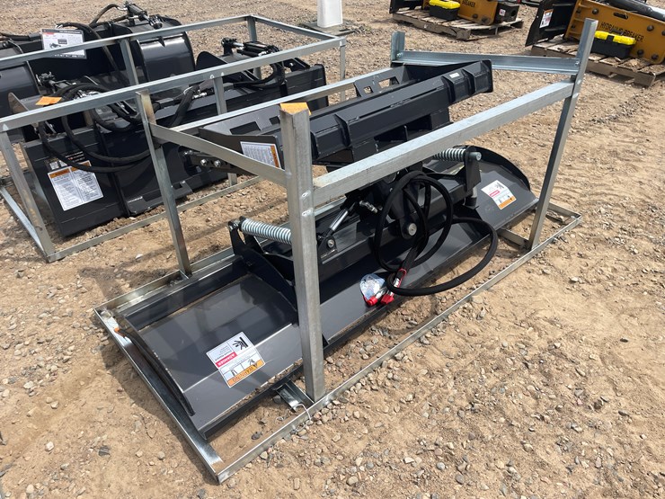 #3057-•-unused-2025-wolverine-skid-steer-dozer-blade-image-4