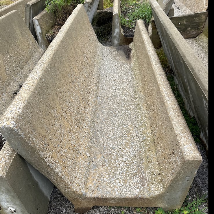 #102 • 8ft Concrete J Feed Bunks