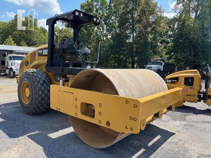 2016-caterpillar-cs54b-image-23