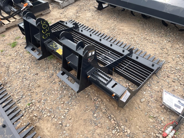 #3035-•-unused-2025-wolverine-skid-steer-land-leveler-attachment-image-3