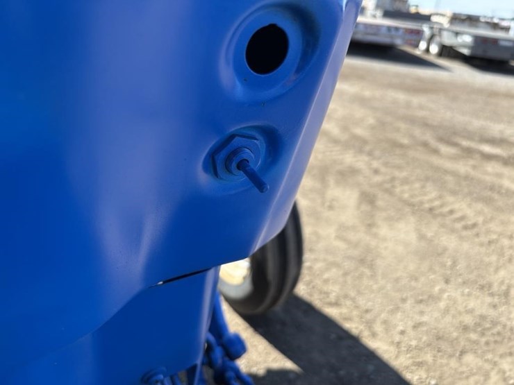 ford-2810-image-23