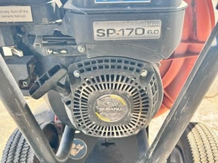 billy-goat-f601s-commercial-air-blower-image-5