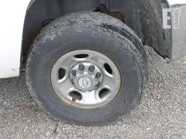 2007-chevrolet-2500-image-14