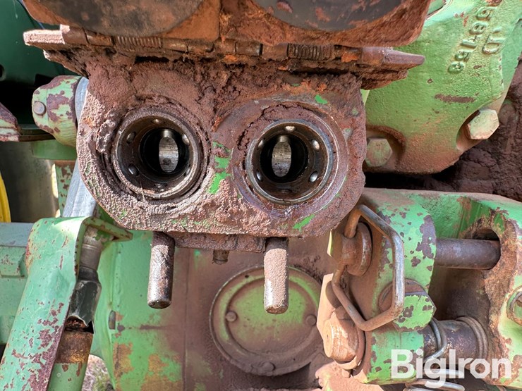 1980-john-deere-4440-image-11