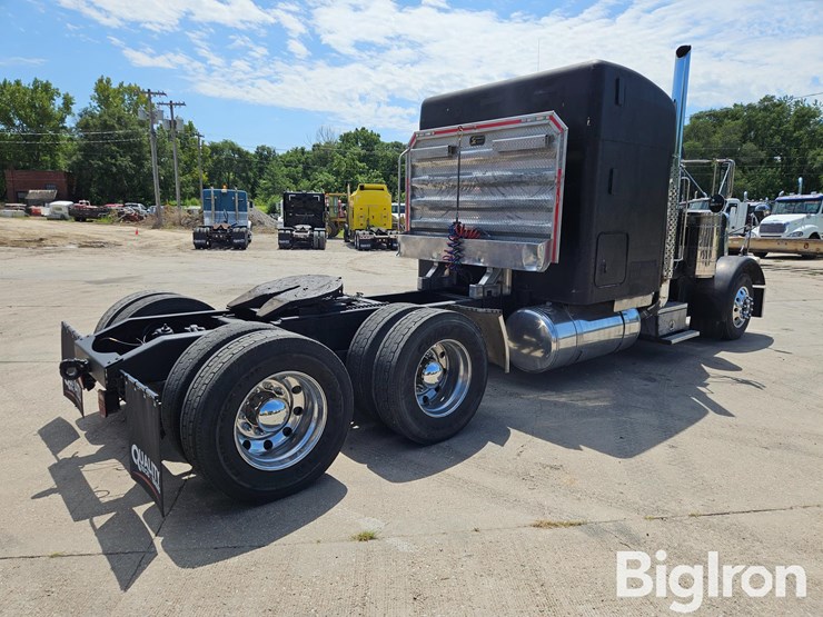 1998-peterbilt-379-image-5