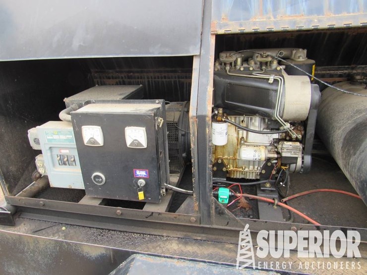 24-kva-ac-gen-p/b-wisconsin-trd217308-2-cyl-air-co-image-2