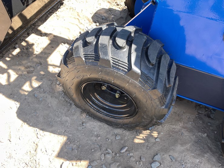 #9473-•-unused-2025-agt-mini-wheeled-skid-steer-image-10