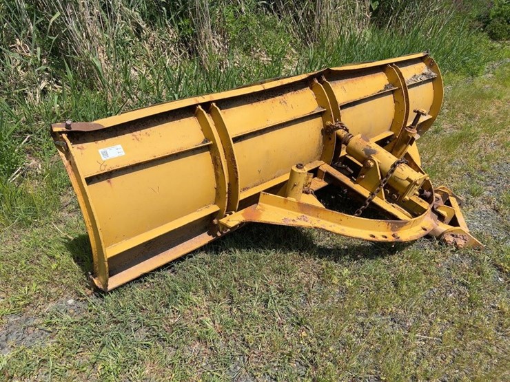 11'-snow-plow-with-boce-image-2