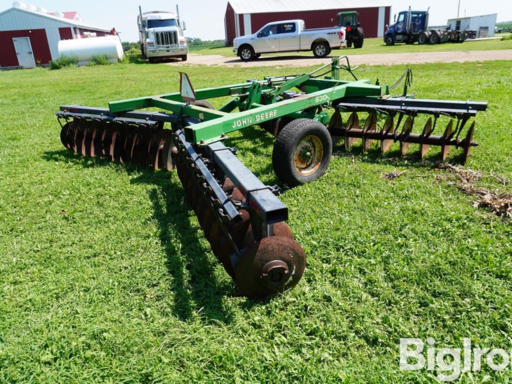 john-deere-630-image-5