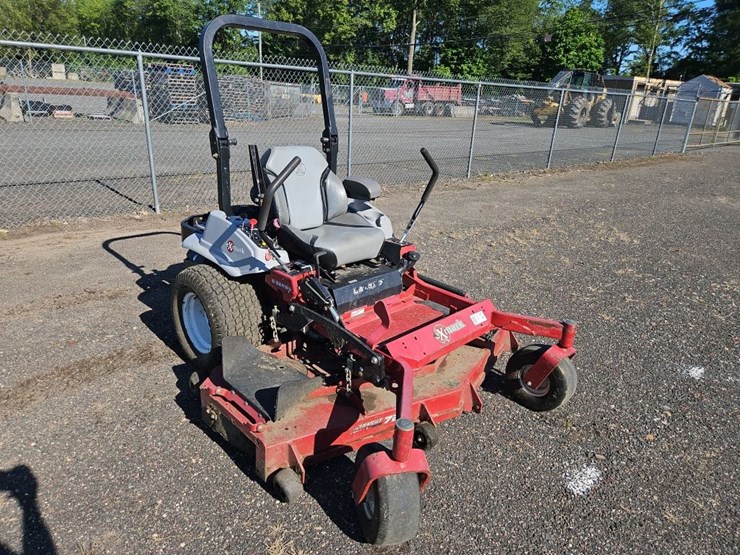 exmark-lazer-z-zero-turn-mower-image-3