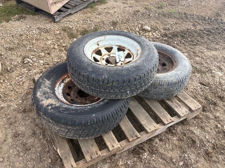 (3)-st205/75-r15-tires-w/rims-image-5
