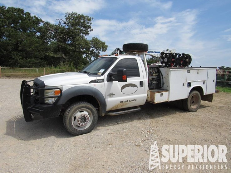 2012-ford-f550-image-5