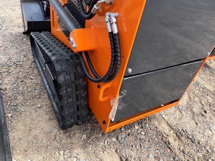 #9365-•-unused-2025-landhero-mini-skid-steer-loader-image-12