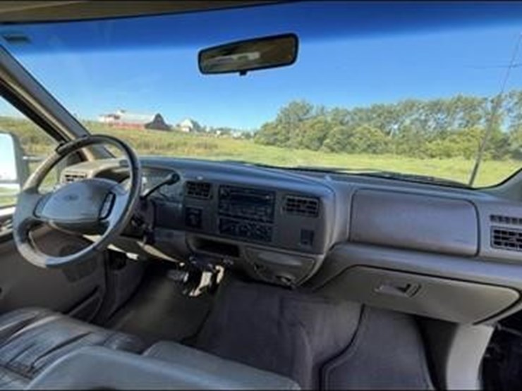 2001-ford-f350-image-16