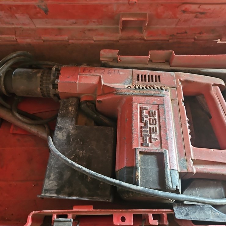 HILTI TE92 ELECTRIC HAMMER DRILL