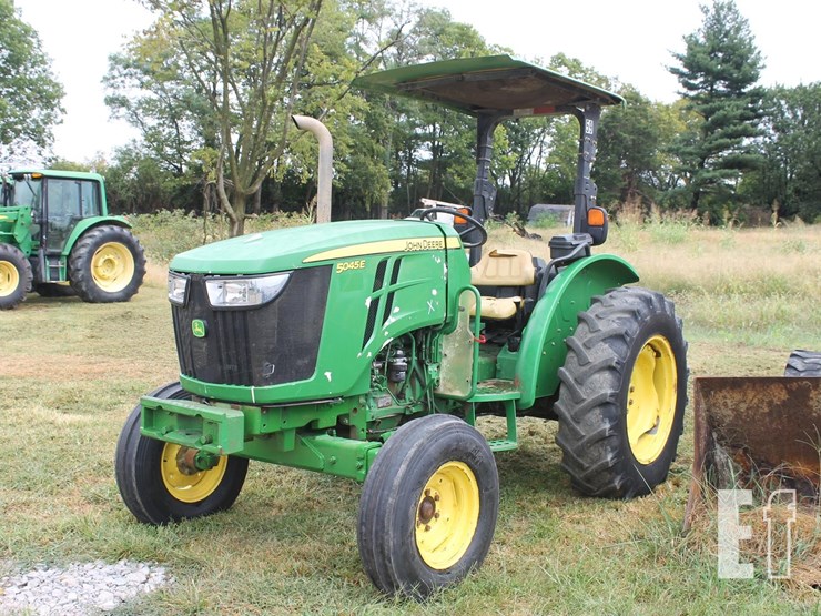 john-deere-5045e-image-3