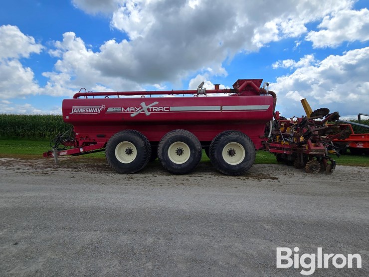 jamesway-maxx-trac-7400-image-8