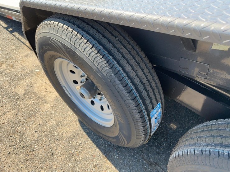 2025-delta-27tb-t/a-tilt-deck-trailer-image-10