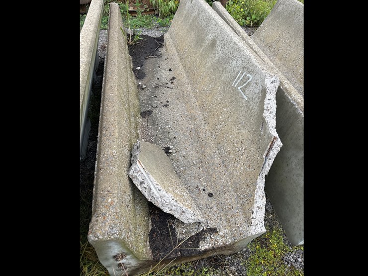 #112-•-8ft-concrete-j-feed-bunks-(broken)-image-1