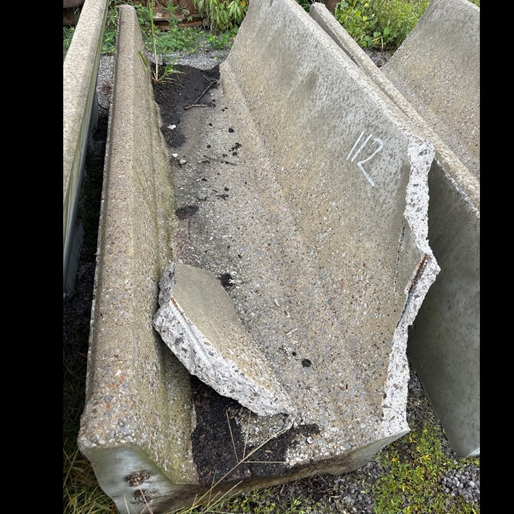 #112 • 8ft Concrete J Feed Bunks (Broken)