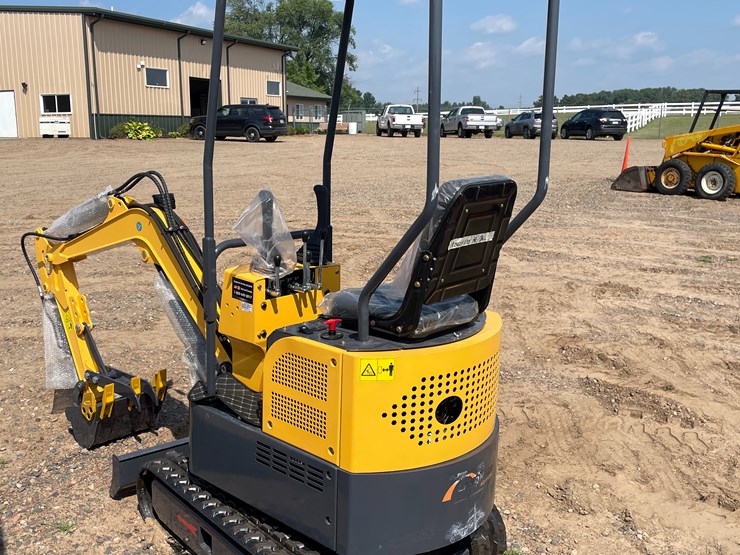 #9292-•-unused-2025-landhero-mini-excavator-image-3