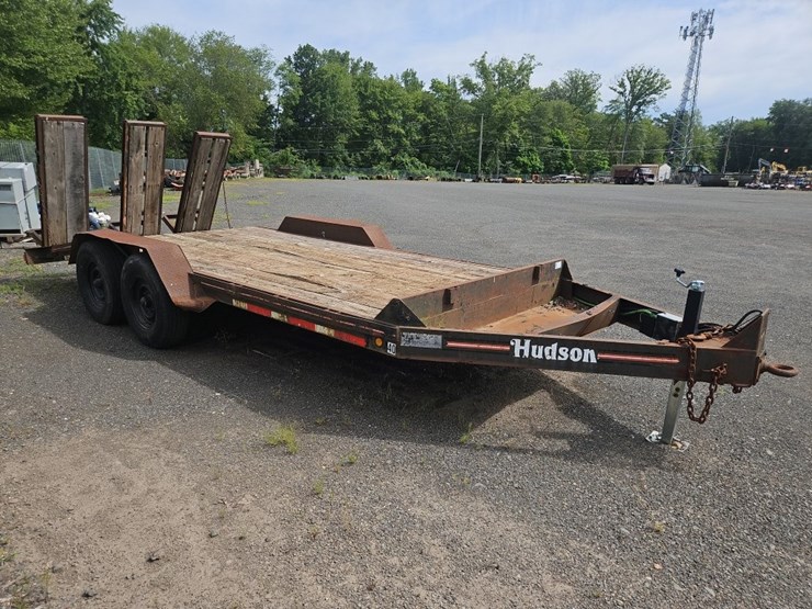 2002-hudson-17'-t/a-utility-trailer-image-2