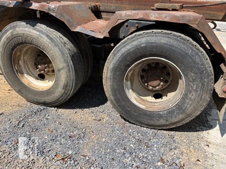 2006-kenworth-t800-image-23