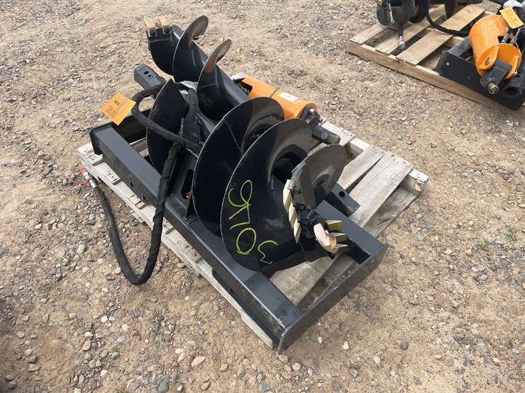 #3046-•-unused-2025-wolverine-skid-steer-auger-drive-and-bit-attachment-image-2