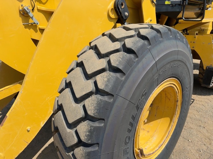2016-caterpillar-938m-image-15