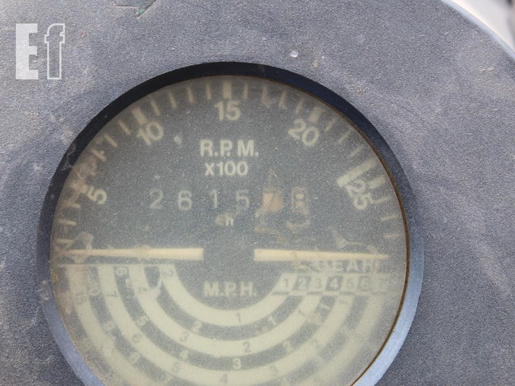 john-deere-2550-image-6