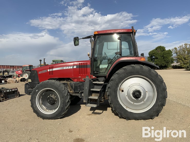 case-ih-mx230-image-8