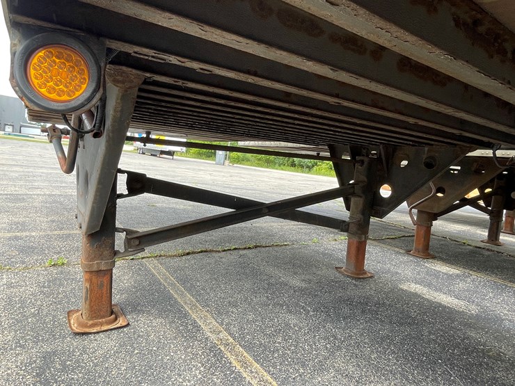 2014-utility-van-image-35