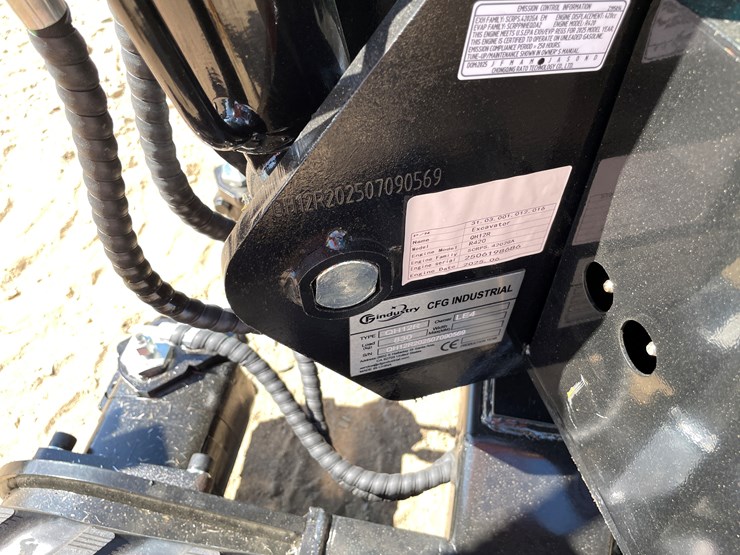 #9430-•-2025-unused-cfg-mini-excavator-image-6