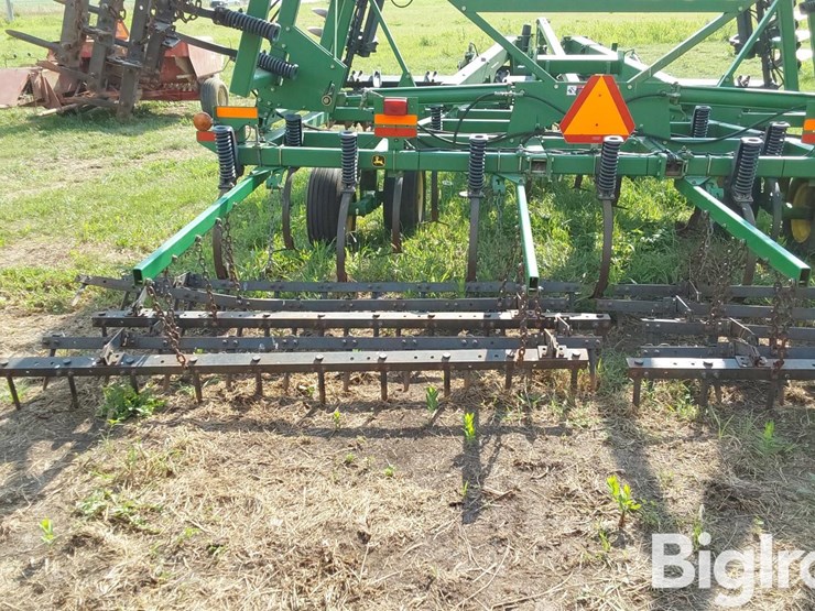 john-deere-726-image-10
