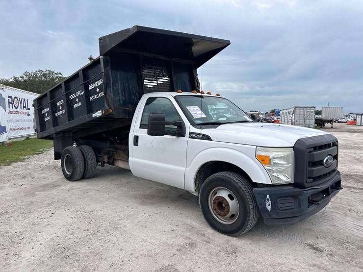 2015-ford-f350-image-2