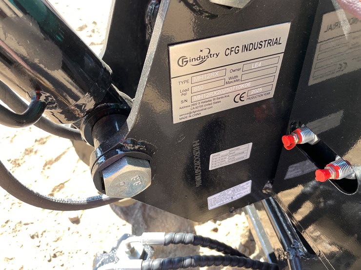 #9455-•-2025-unused-cfg-mini-excavator-image-9