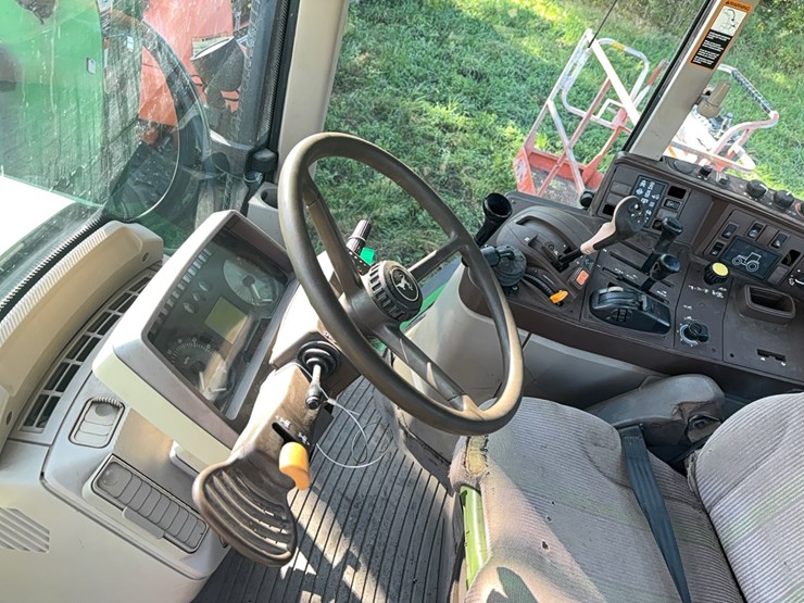 john-deere-7220-image-15