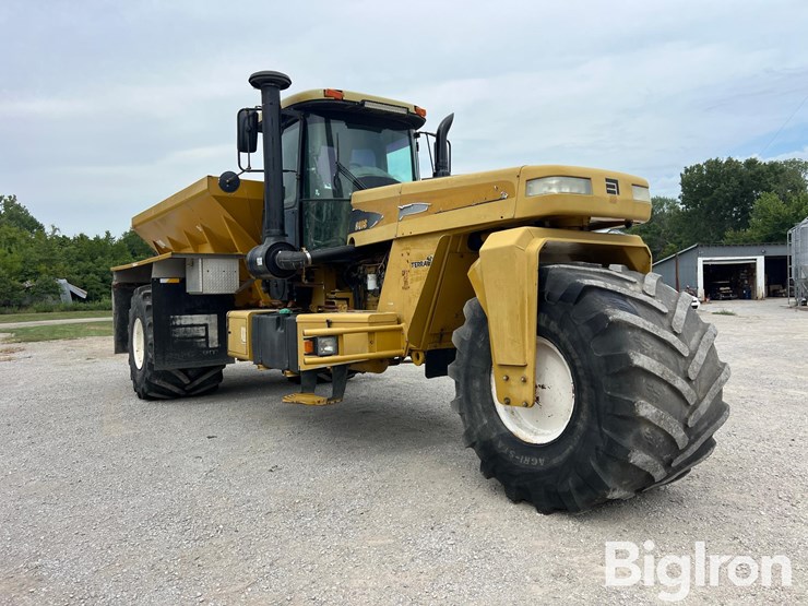 ag-chem-terra-gator-8103-image-3