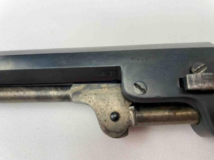 black-powder-revolver-image-3