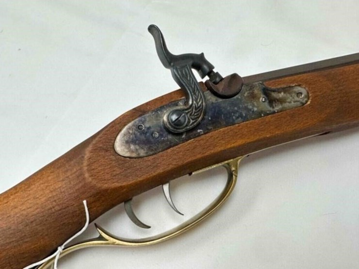traditions-crockett-.32-cal-muzzleloader-image-7